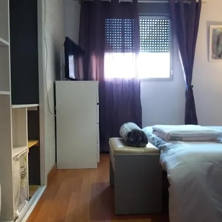 Homestay Near Airport *